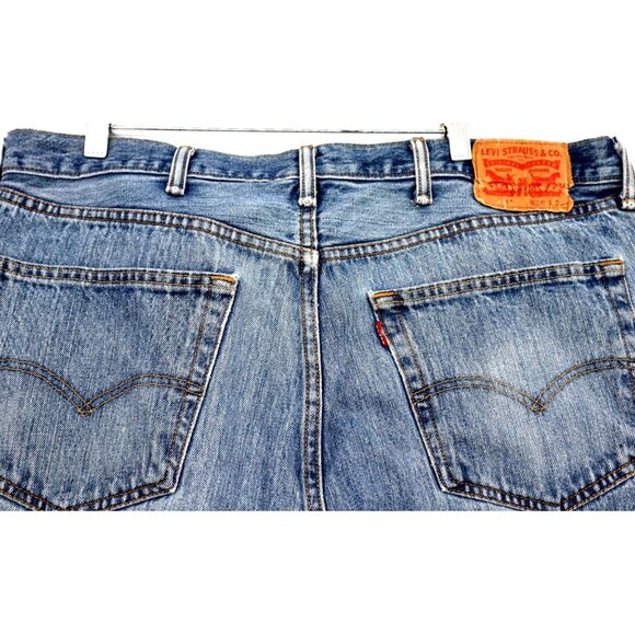 Vintage Style Levi's 501 Distressed Button-Fly Jeans 38x30 Medium Wash Men's - Picture 1 of 16
